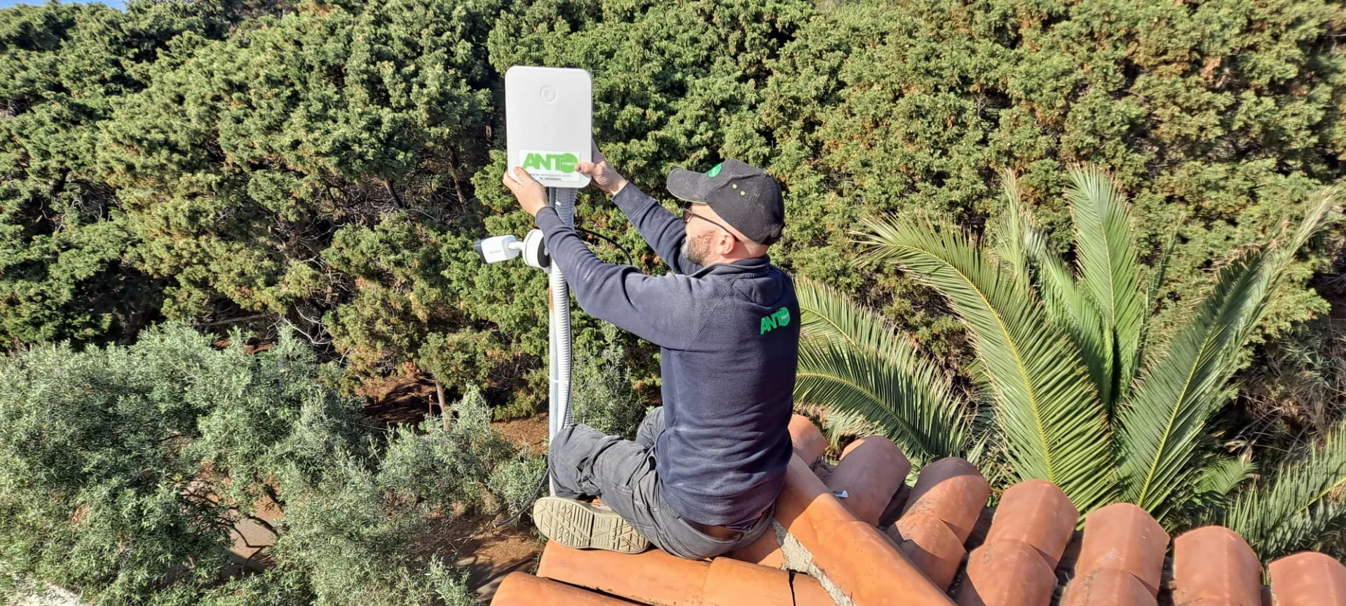 ADVANCED WI-FI SYSTEMS